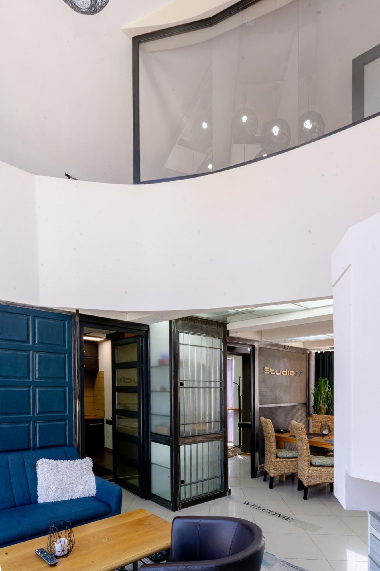 וליקו טורנובו Studio77Maisonette מראה חיצוני תמונה